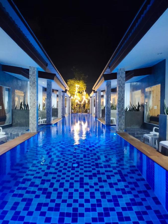 Yuwadee Resort Чалонг Экстерьер фото