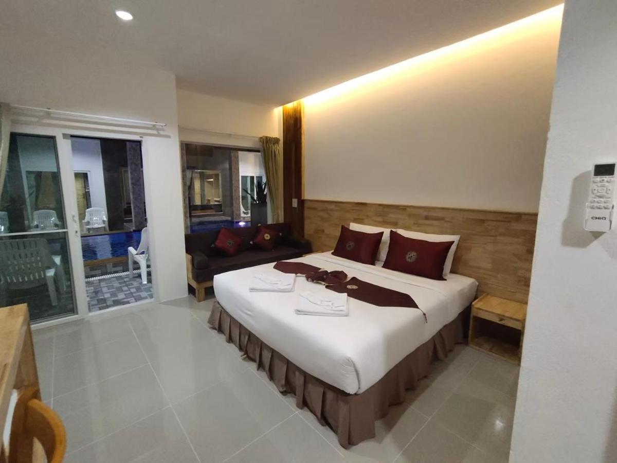 Yuwadee Resort Чалонг Экстерьер фото
