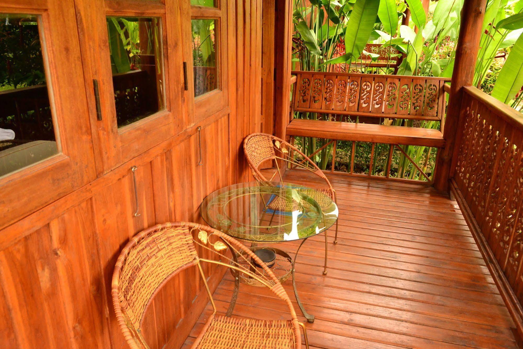 Yuwadee Resort Чалонг Экстерьер фото