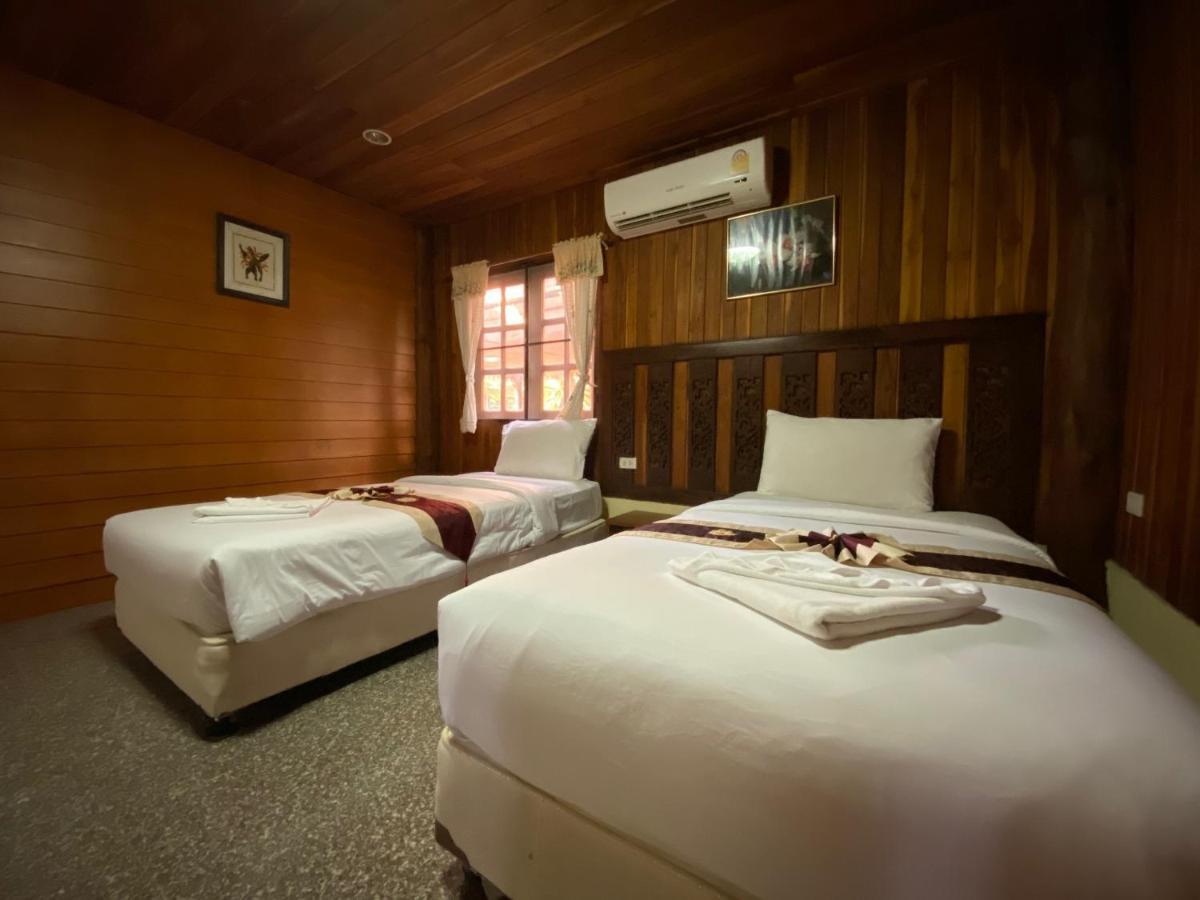 Yuwadee Resort Чалонг Экстерьер фото