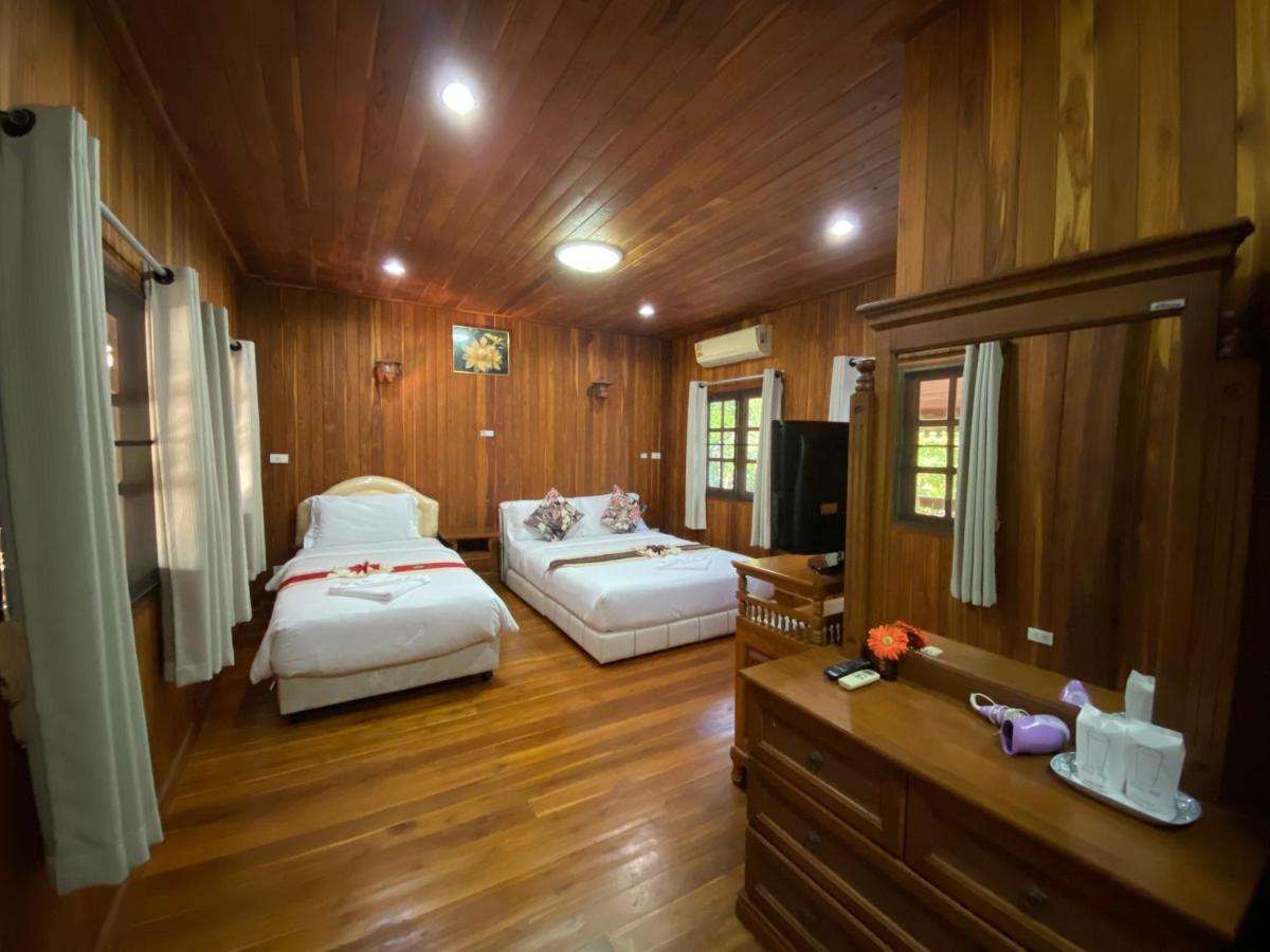 Yuwadee Resort Чалонг Экстерьер фото