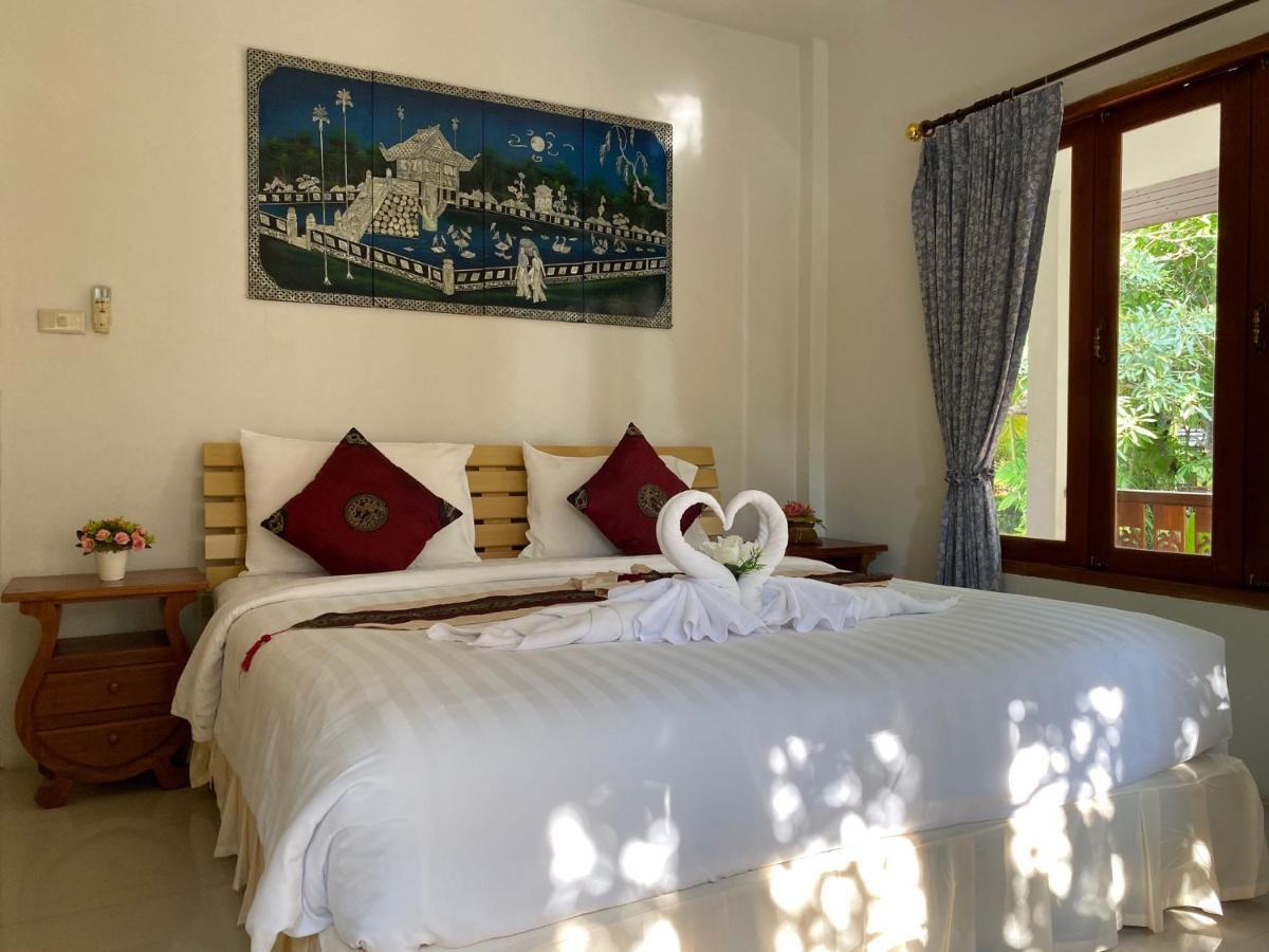 Yuwadee Resort Чалонг Экстерьер фото